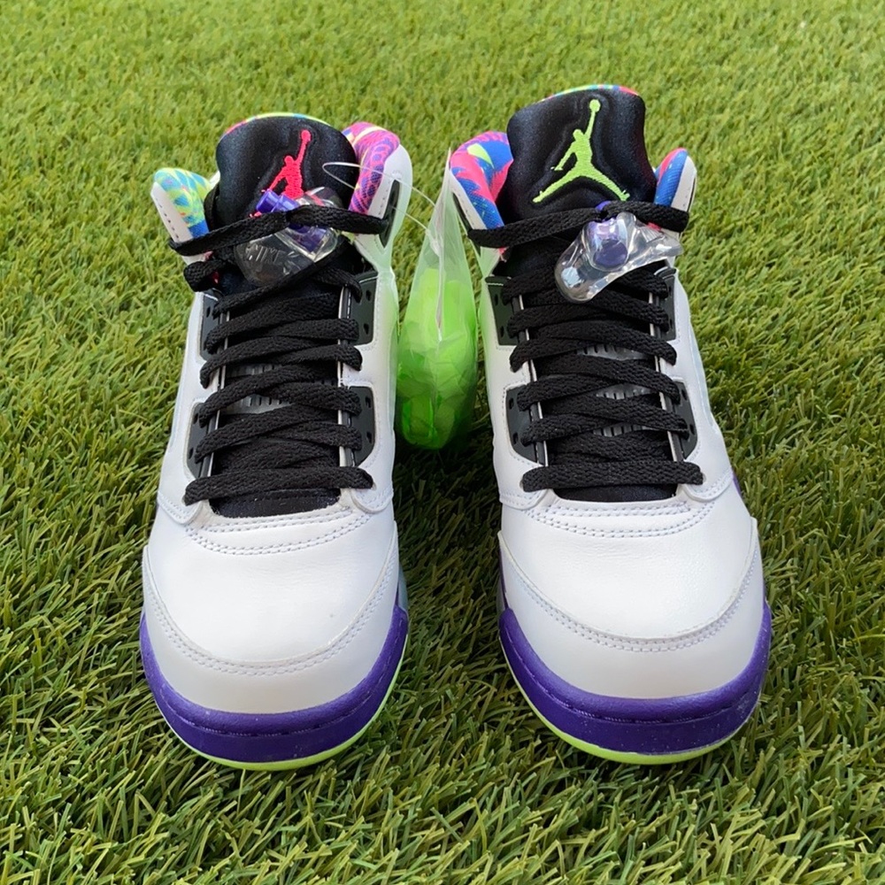 Air Jordan 5 Retro - Picture 2 of 5